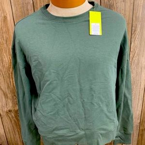 NWT Womens All in a motion athleisure pullover